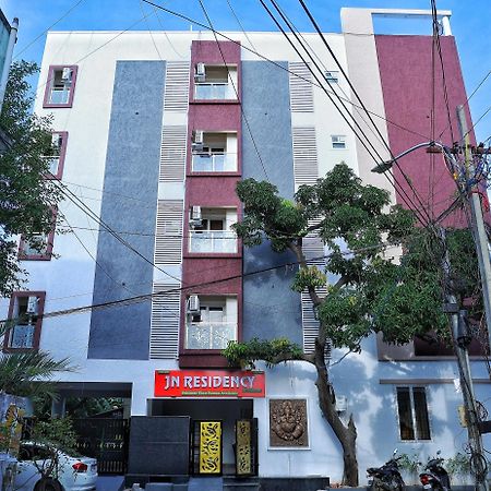 Jn Residency Perungudi Bed & Breakfast Chennai Bagian luar foto