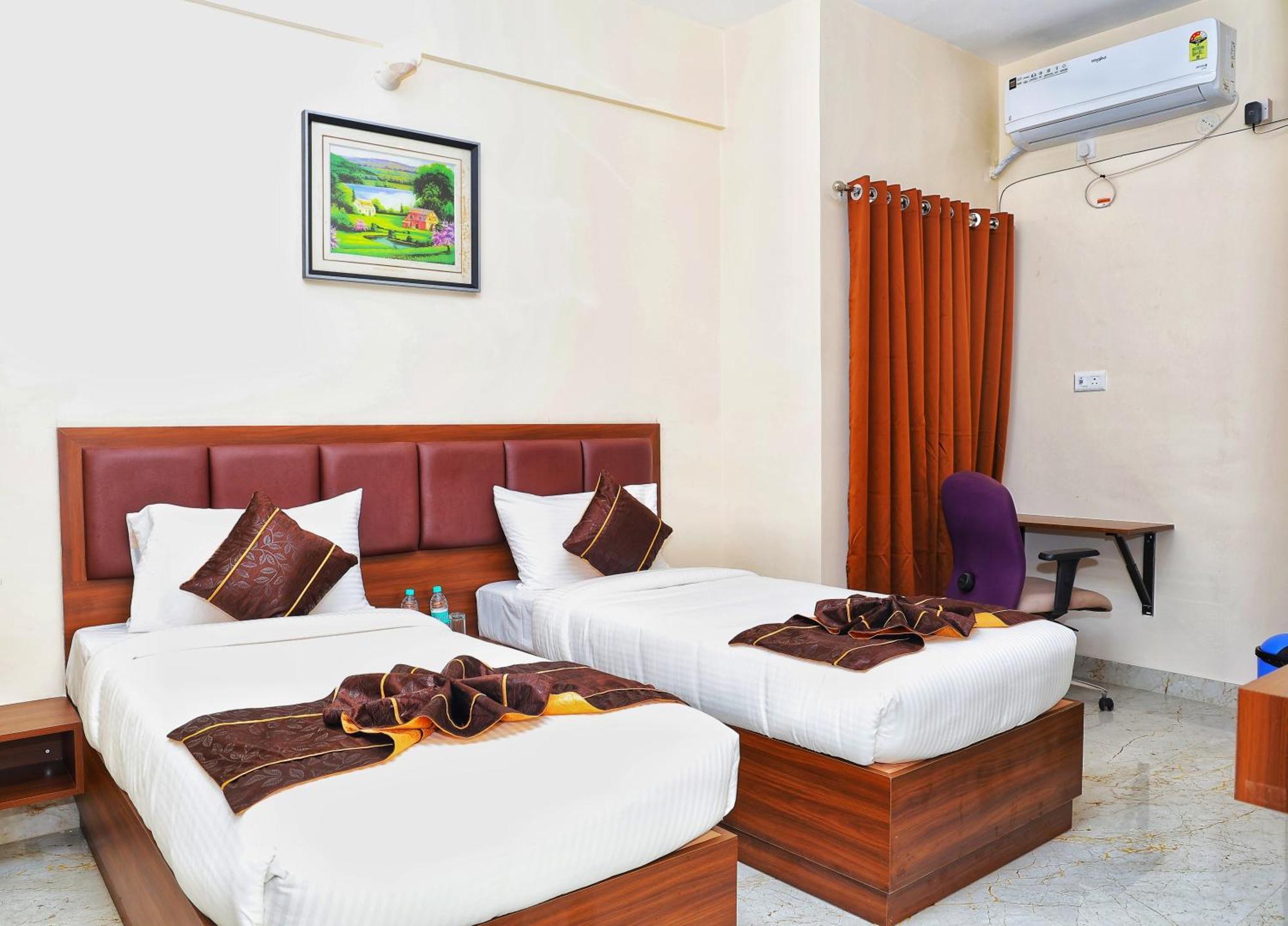 Jn Residency Perungudi Bed & Breakfast Chennai Bagian luar foto
