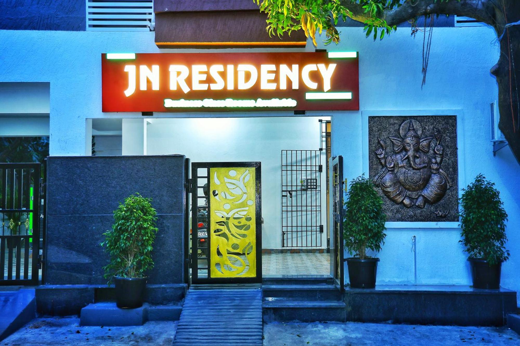 Jn Residency Perungudi Bed & Breakfast Chennai Bagian luar foto