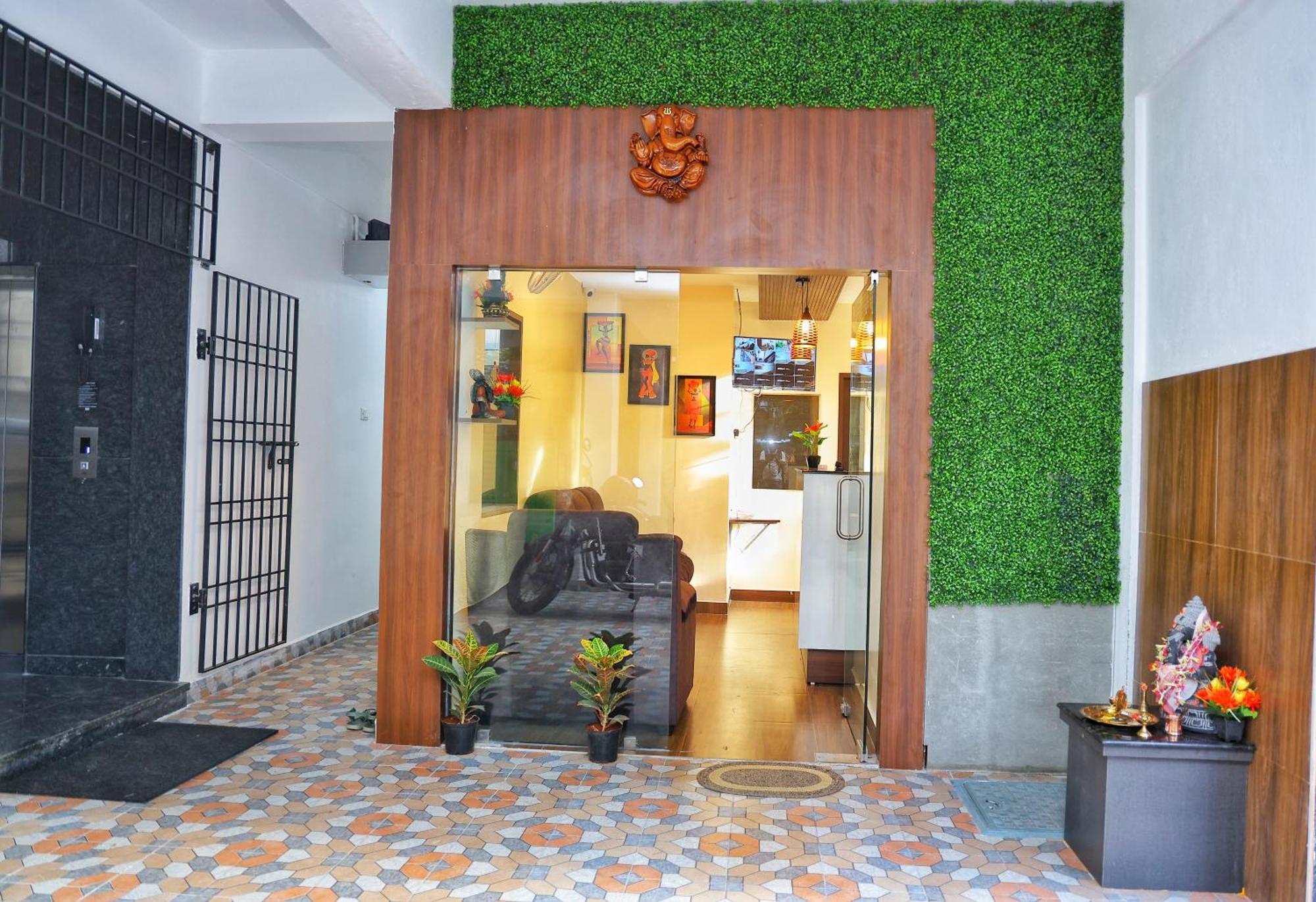 Jn Residency Perungudi Bed & Breakfast Chennai Bagian luar foto